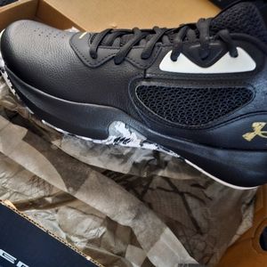 Under Armour UA Lockdown 6